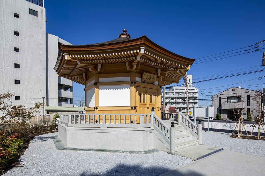 豊川稲荷東慶院 八角堂