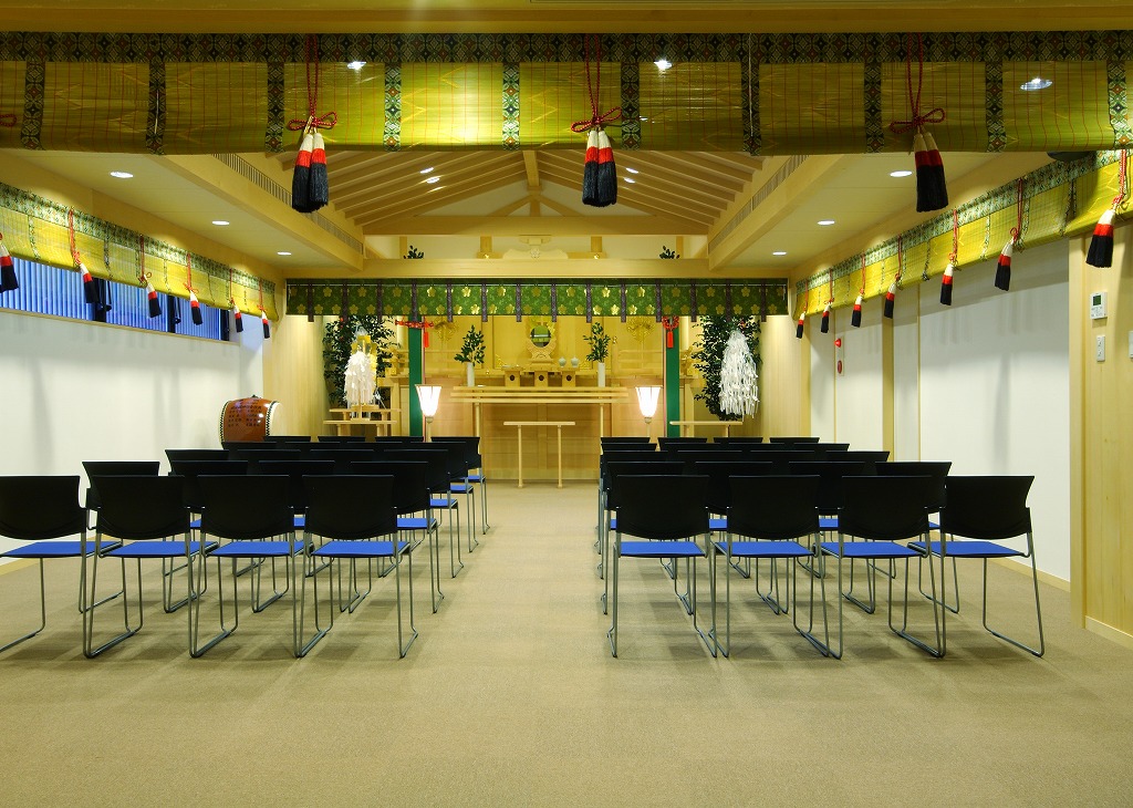 大宰府天満宮附属　祖霊殿社務所