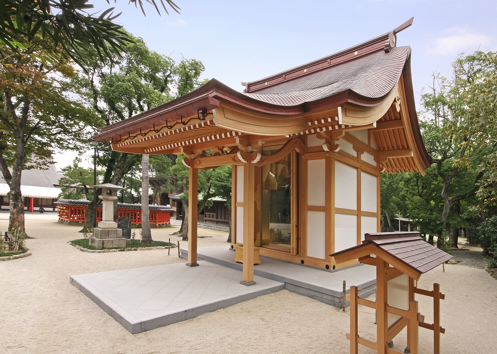 筥崎宮　亀山上皇像奉安殿