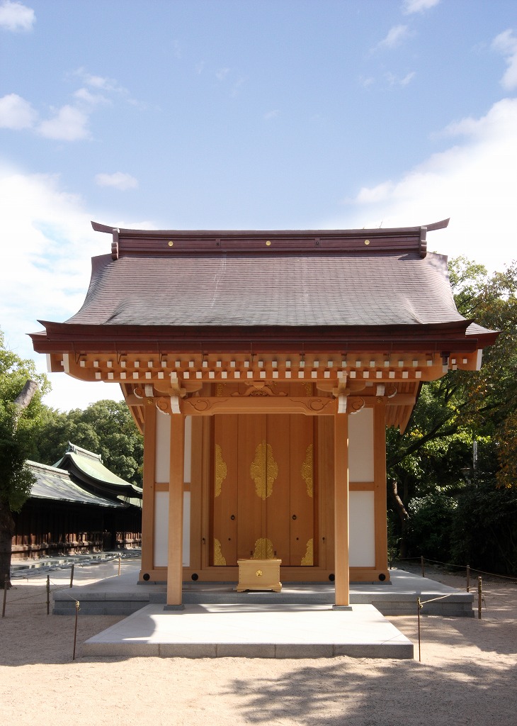 筥崎宮　亀山上皇像奉安殿