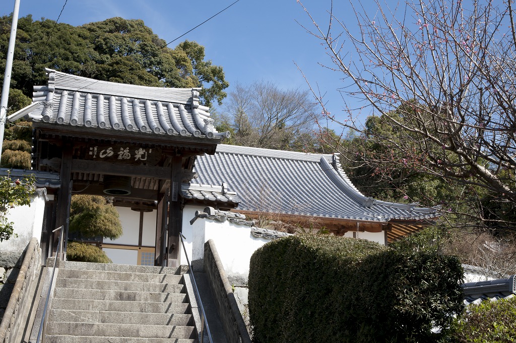 本岳寺本堂