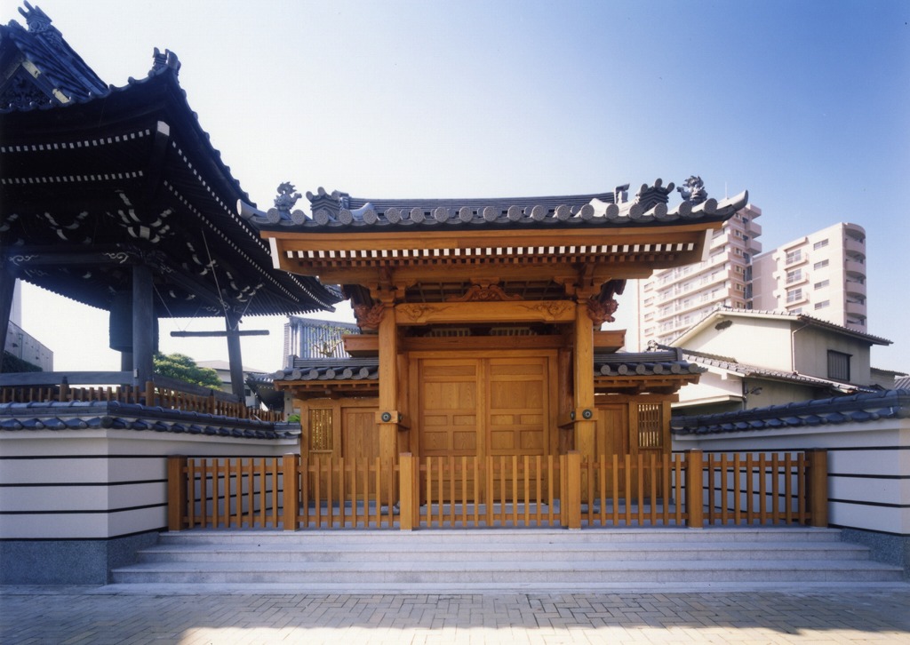 臥龍山 西宗寺山門