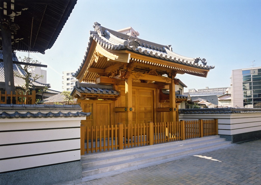 臥龍山 西宗寺山門